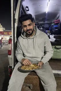 post-show dhaba run at 2am hits different. 4 hours to delhi, worth it every time