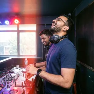 b2b with @rohan_spins last night was unreal. we did NOT plan that drop ngl 🔥